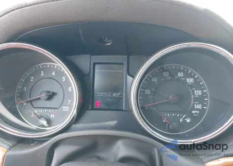 2011 Jeep Grand Cherokee Overland z USA, uszkodzony, nr VIN 1J4RS6GT3BC531435